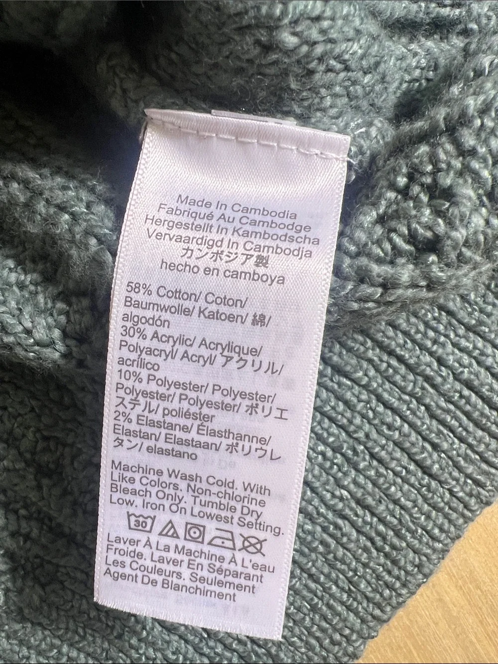J. Crew Cable-Knit Crewneck Sweater in Sage Green size M